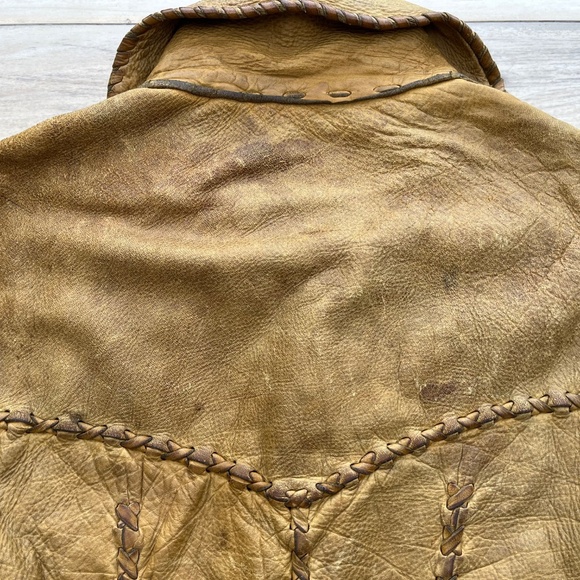 Vintage hippie leather jacket - Picture 4 of 13